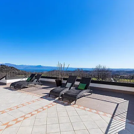 Garda Country House By Wonderful Italy Lägenhet Lonato