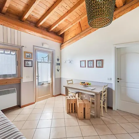 Lägenhet Garda Country House By Wonderful Italy